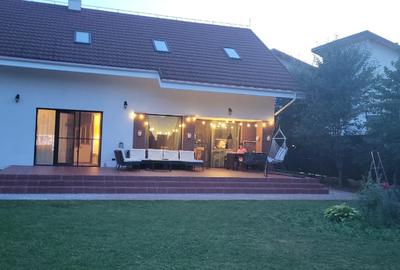 Casa  de vanzare Tunari, zona centrala - 4