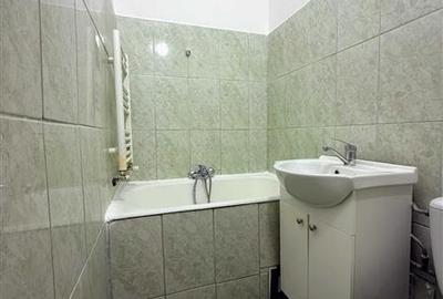 Apartament 2 camere, etaj 2, centrala proprie, zona Florilor - 6