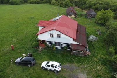 Proprietate OFF-GRID 5,76 Ha. Casa tradiționala lemn. Limită Cluj - 3