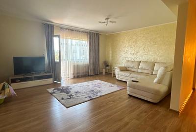 Apartament 3 camere  Calea  Romanului