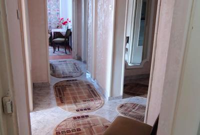Apartament 3 camere, comfort 1 decomandat, zona Scolilor. Etaj 3. - 11