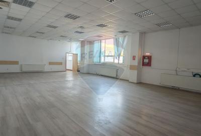 Spațiu de birouri de 2,100mp de închiriat - 15