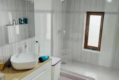 Casa noua Dva nord 234mp cu 6 ari teren mobilata utilata 282.000eur neg - 6