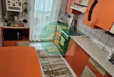 De inchiriat apartament cu 2 camere, etaj 3, zona Pietonal Stefan cel Mare - 4