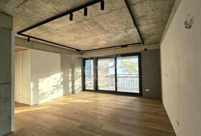 Apartament cu 3 camere decomandat în Dorobanți