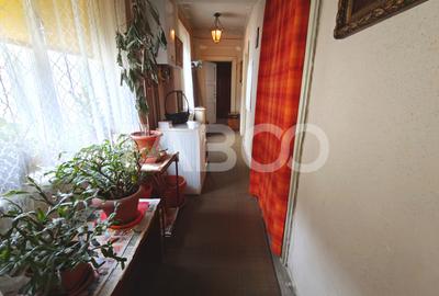Apartament cu 3 camere decomandat, mobilat în Ultracentral