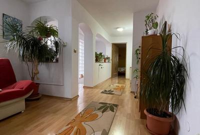 Zona Traian, casa cu etaj, an constructie 2008 - 5