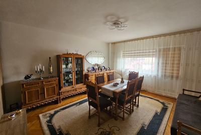 Apartament 3 camere, dec,  2 băi, 2 balcoane, et. 3 din 4, zona Șagului-Steaua - 3