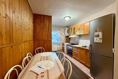 Apartament cu 3 camere decomandat în Gheorgheni