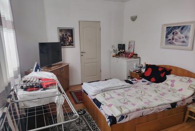Apartament 2 camere, 60 mp, centrală proprie, vilă - 3