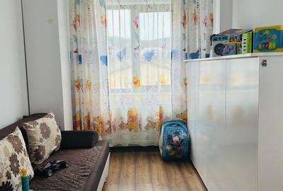 Apartament 3 camere, mobilat și utilat, doua balcoane, parcare. - 4