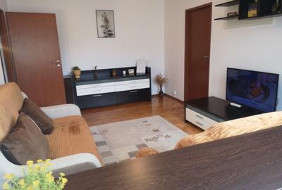 Apartament 3 camere zona Astra,renovat,mobilat-utilat lux,127500 Euro