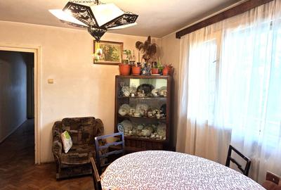 Apartament 4 camere,80 mp utili, etaj 2, 2 bai, Piata Flora , Manastur - 6