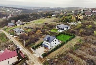 Casa de vanzare cu priveliste frumoasa - 3