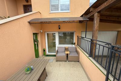 Apartament de vanzare cu 3 camere, scară interioară și curte privată - MICESTI - 12