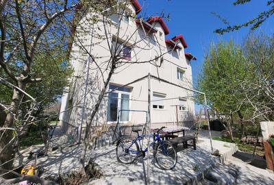 Pensiune de vanzare in Mamaia Nord - 1