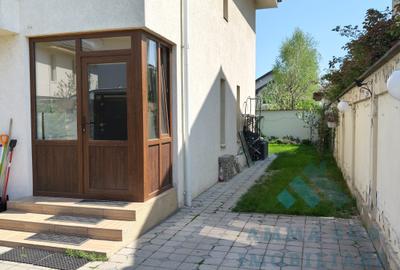 Vila P + 1 + Pod amenajat - 4 camere - Mobilata / Utilata - 200 m teren - 4