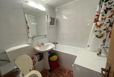 3 Camere - Bd. Chisinau nr. 15 - 8