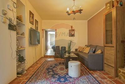 Casă cu 7 Camere + Spațiu Comercial, Oportunitate Rară, Comision 0% - 8