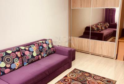 Apartament cu 3 camere decomandat în Crângași