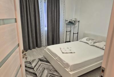 Apartament cu 2 camere semidecomandat, mobilat în Titan