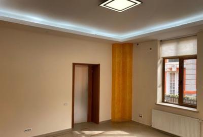 Vila Cotroceni | Curte | Centrala proprie | 7 minute metrou | Pet Friendly - 7