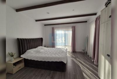 Casa cocheta la cheie, central Dezmir - 9