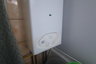 Apartament cu 3 camere decomandat, etaj 2/4, zona Cug - 17