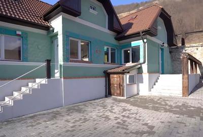 Casă individuală cu 5 camere în Buru