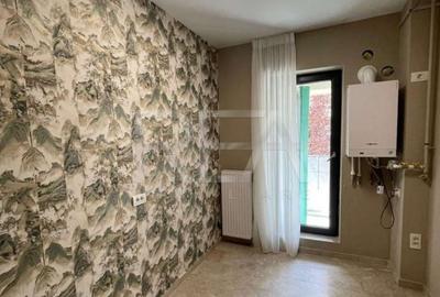 Garsonieră decomandată în Lujerului