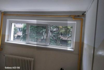 Apartament 3 camere, decomandat, Ozana , Titan, 1 decembrie 1918 - 5
