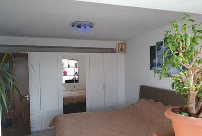 Vanzare Apartament 4 camere - 7