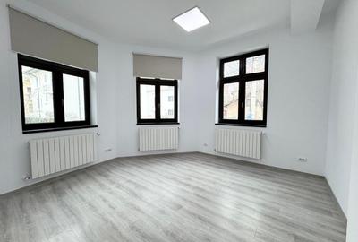 Spațiu versatil 3 camere, parter vilă – ideal office sau showroom - 4