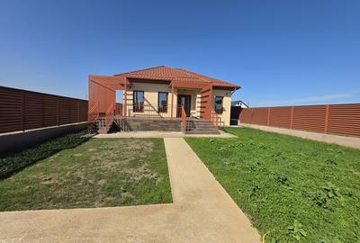 Exclusivitate! Casa cocheta la sol, 3 camere, finisaje premium, partea dreapta! - 2