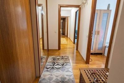 Apartament cu 3 camere semidecomandat, mobilat în Brâncoveanu