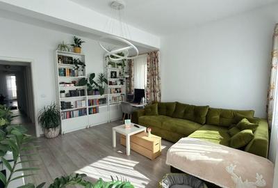 Giroc | 3 Camere | Etaj 1/3 | Centrala proprie | 2 Locuri de parcare - 1