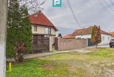 Casă spațioasă în Sântana - 30