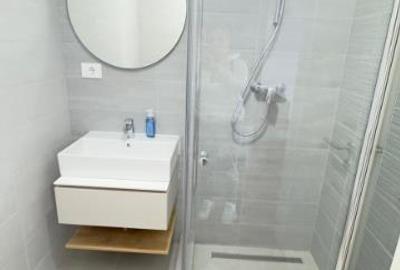 Apartament deosebit cu 4 camere, terasă și garaj subteran Maurer Villa - 25