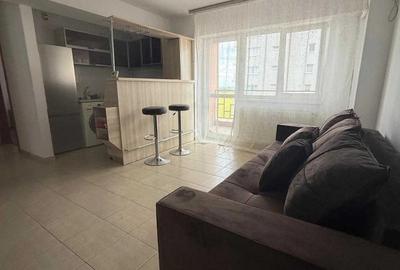 Apartament cu 2 camere decomandat în Splaiul Unirii