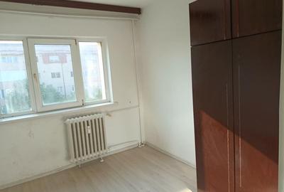 Girocului | 3 Camere | Bloc izolat - 12