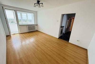 Calea Șagului | 3 camere | Decomandat | Bloc izolat | View superb - 2