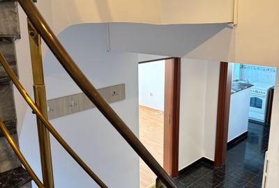 DECEBAL,monolit,bloc stradal,duplex superb,6+7/8 ,parcare subterana,metrou,pesud - 3
