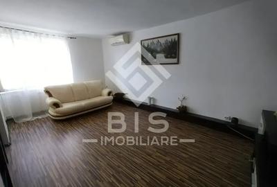 Apartament 3 Camere / Decomandat/ Zona Central