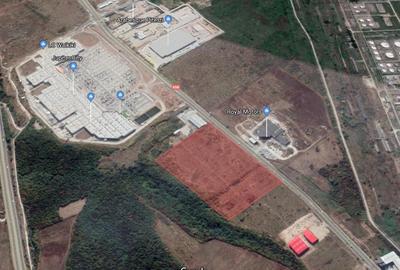 Teren in zona comerciala | Vama Pitesti |  S: 50.000 mp | Deschidere 270m | Auto - 4