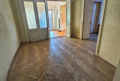 Casă cu arhitectură interbelică, 5 camere, teren 409 mp – Central - 45