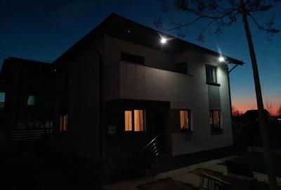 FARA COMISIOANE casa cu 4 camere P+1+pod mobilata utilata elegant merita vazuta - 41