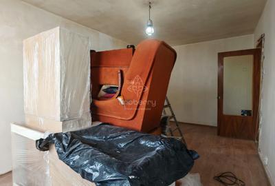 Vanzare apartament doua camere, de renovat, zona Crangasi - Str Ceahlau - 1