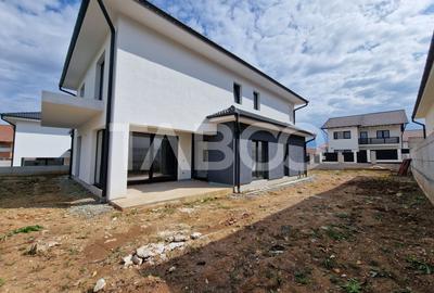Casa individuala cu curte terasa si garaj Selimbar Sibiu - 1