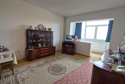 Zona CET - ap 2 camere, dec , et 8/10 , centrala gaze - 10