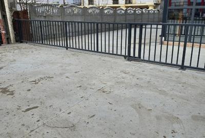Hala si showroom de inchiriat .hala de 600m si showroom 2 etaje de 100 m - 4